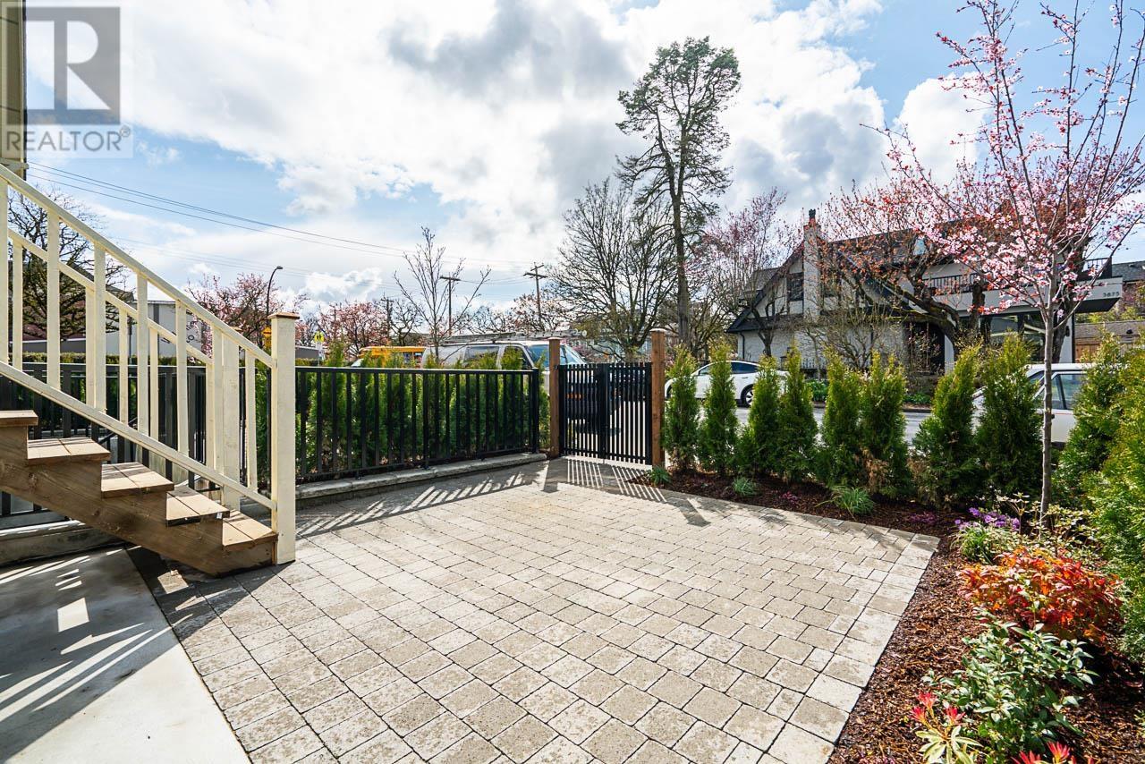 3894 Welwyn Street, Vancouver, British Columbia  V5N 2P6 - Photo 4 - R2808810