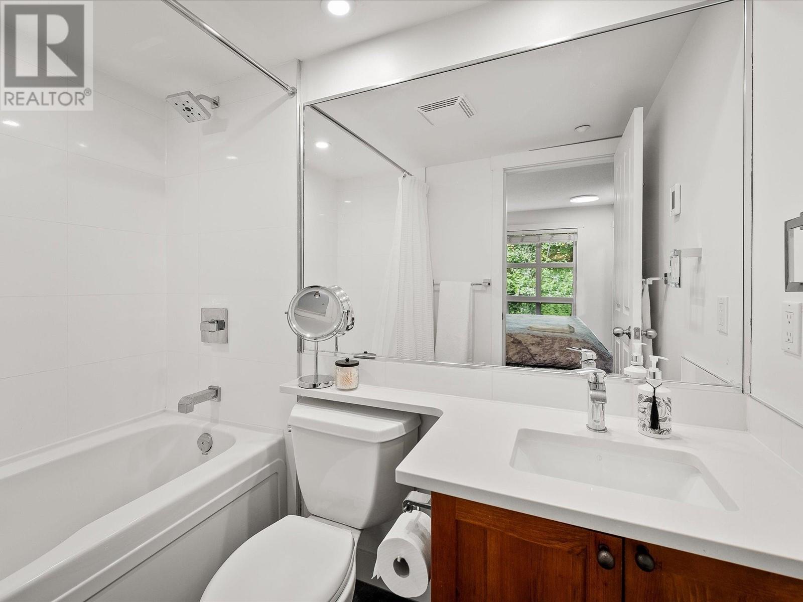 105 4660 Blackcomb Way, Whistler, British Columbia  V8E 0A8 - Photo 16 - R2808916