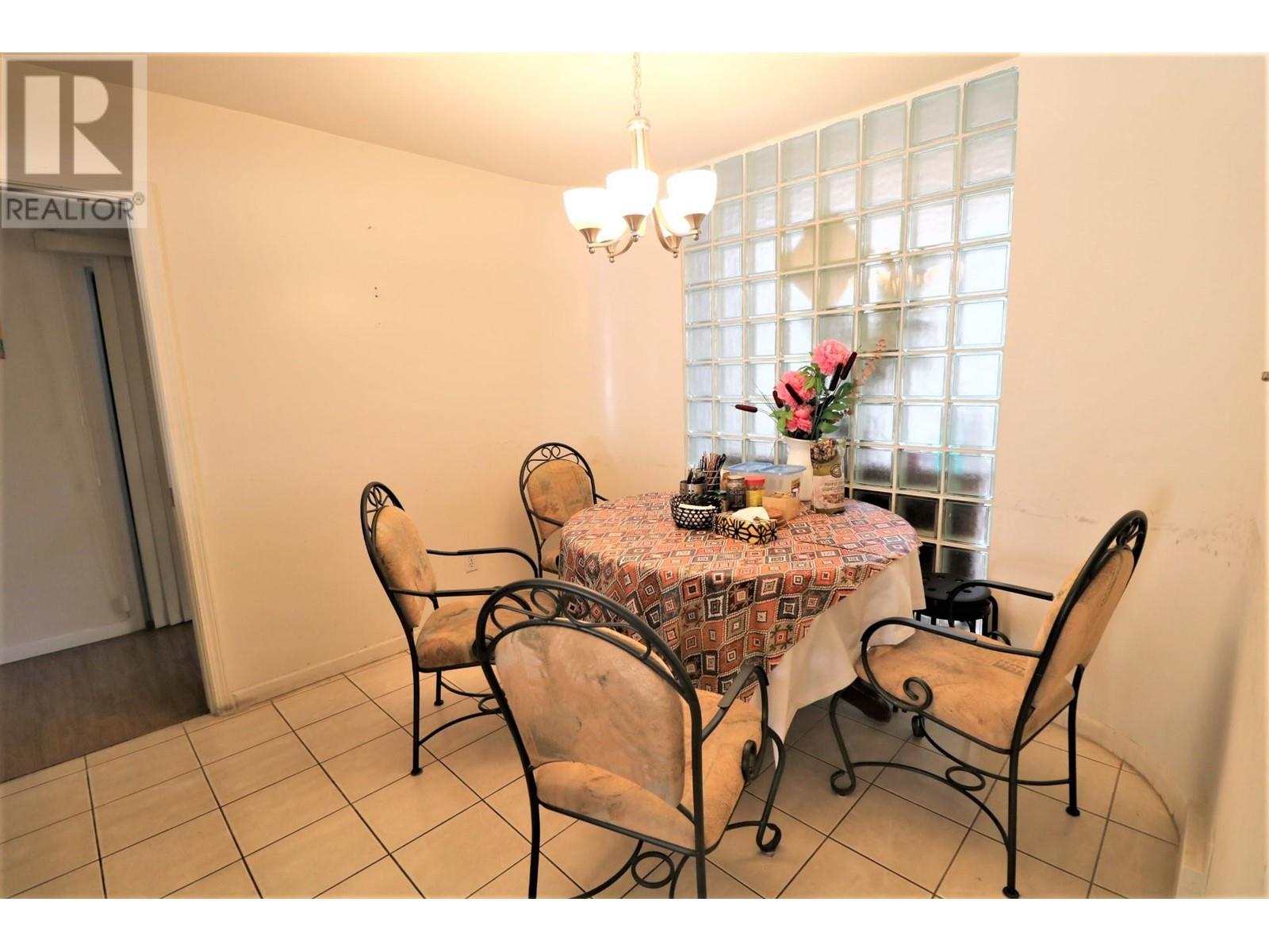 1945 W 44th Avenue, Vancouver, British Columbia  V6M 2E8 - Photo 5 - R2808843