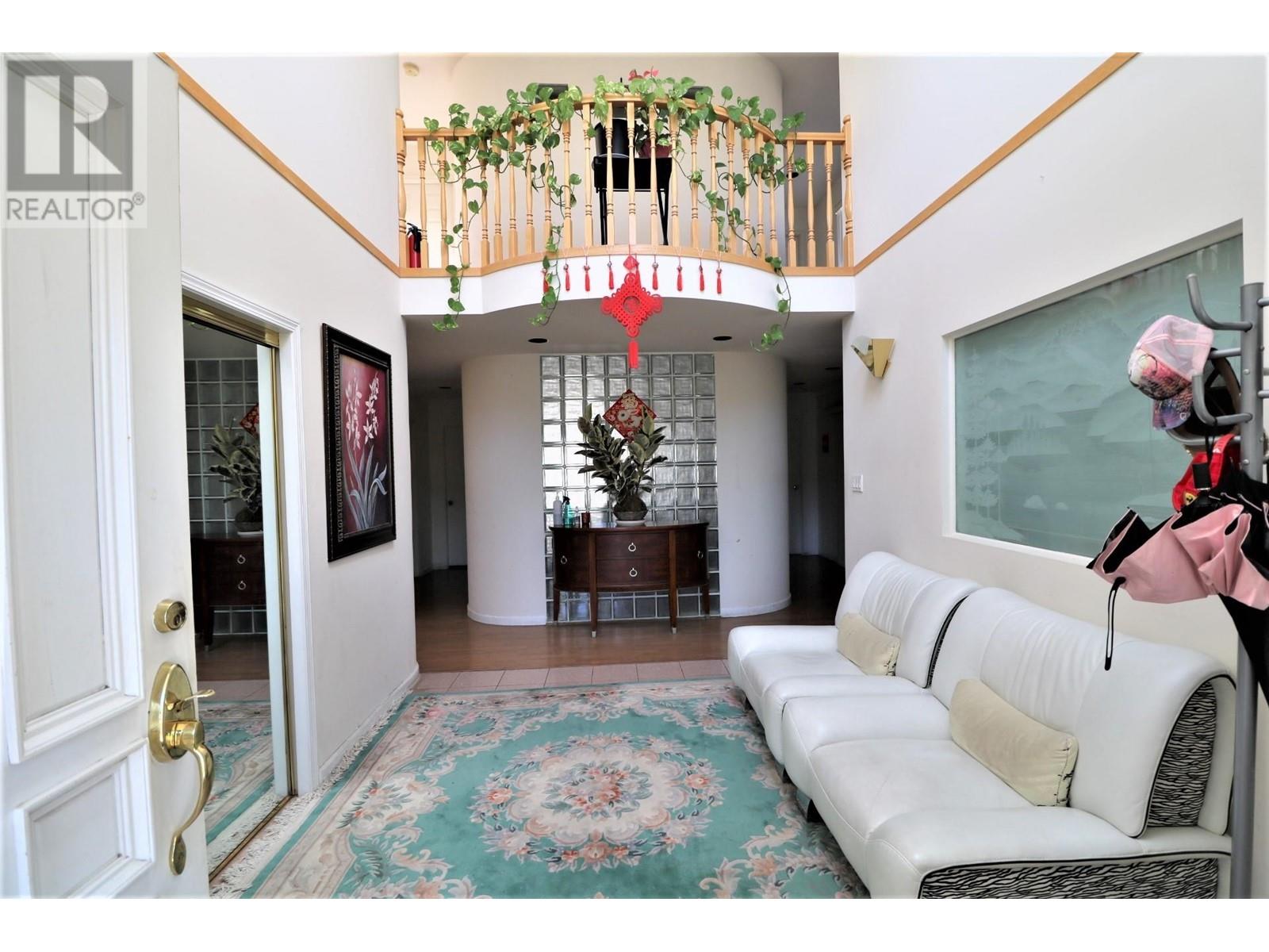1945 W 44th Avenue, Vancouver, British Columbia  V6M 2E8 - Photo 3 - R2808843