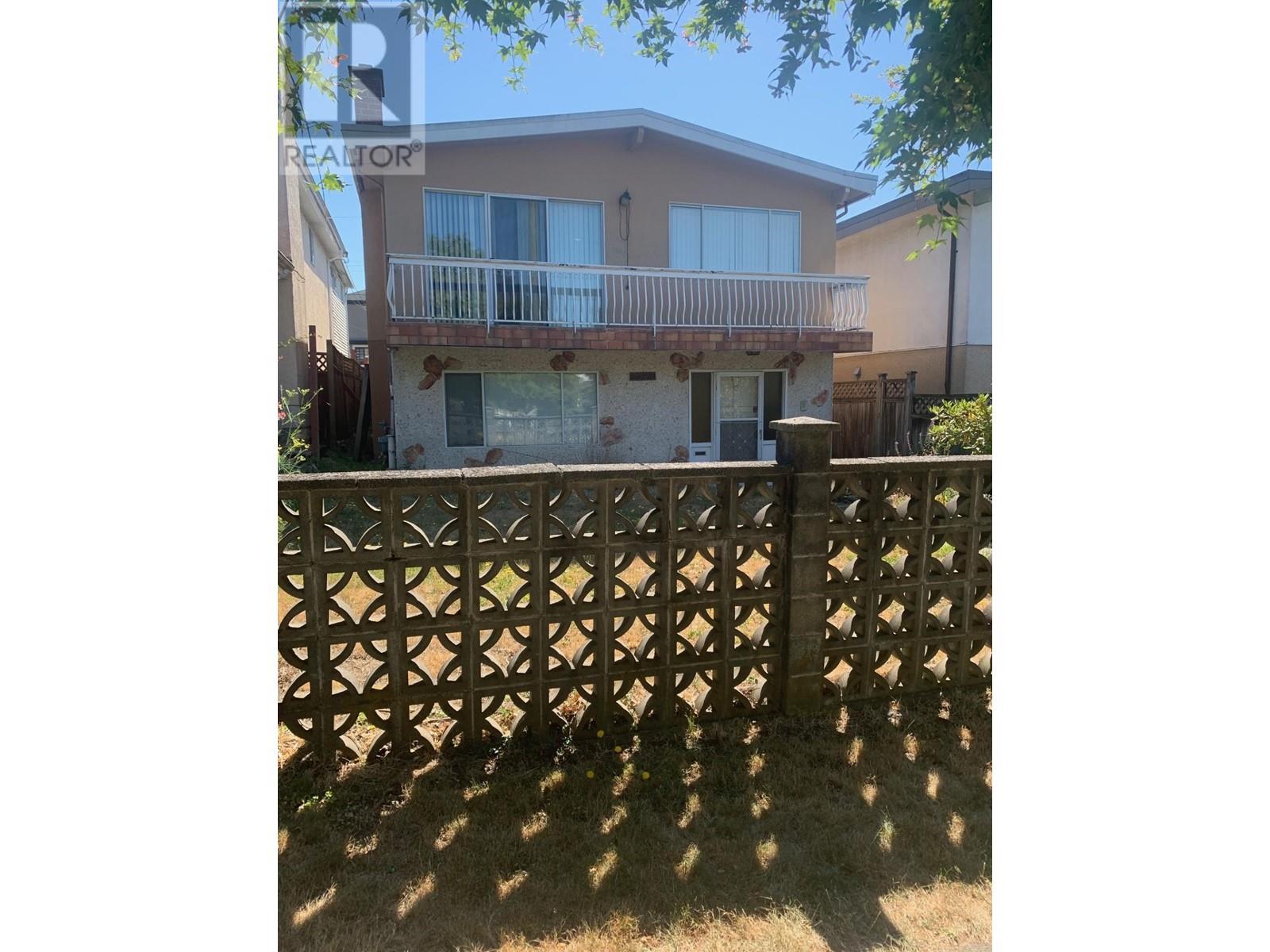 7390 PRINCE EDWARD STREET, vancouver, British Columbia