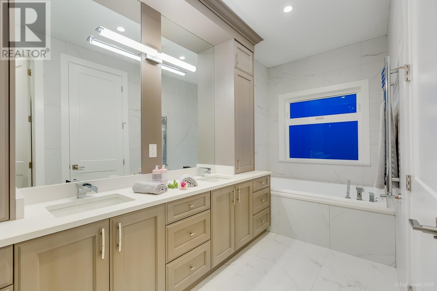 1430 Duthie Avenue, Burnaby, British Columbia  V5A 2R6 - Photo 16 - R2808963