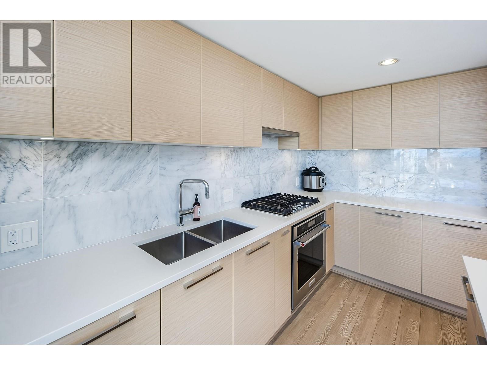 2903 6700 Dunblane Avenue, Burnaby, British Columbia  V5H 0J3 - Photo 13 - R2809065