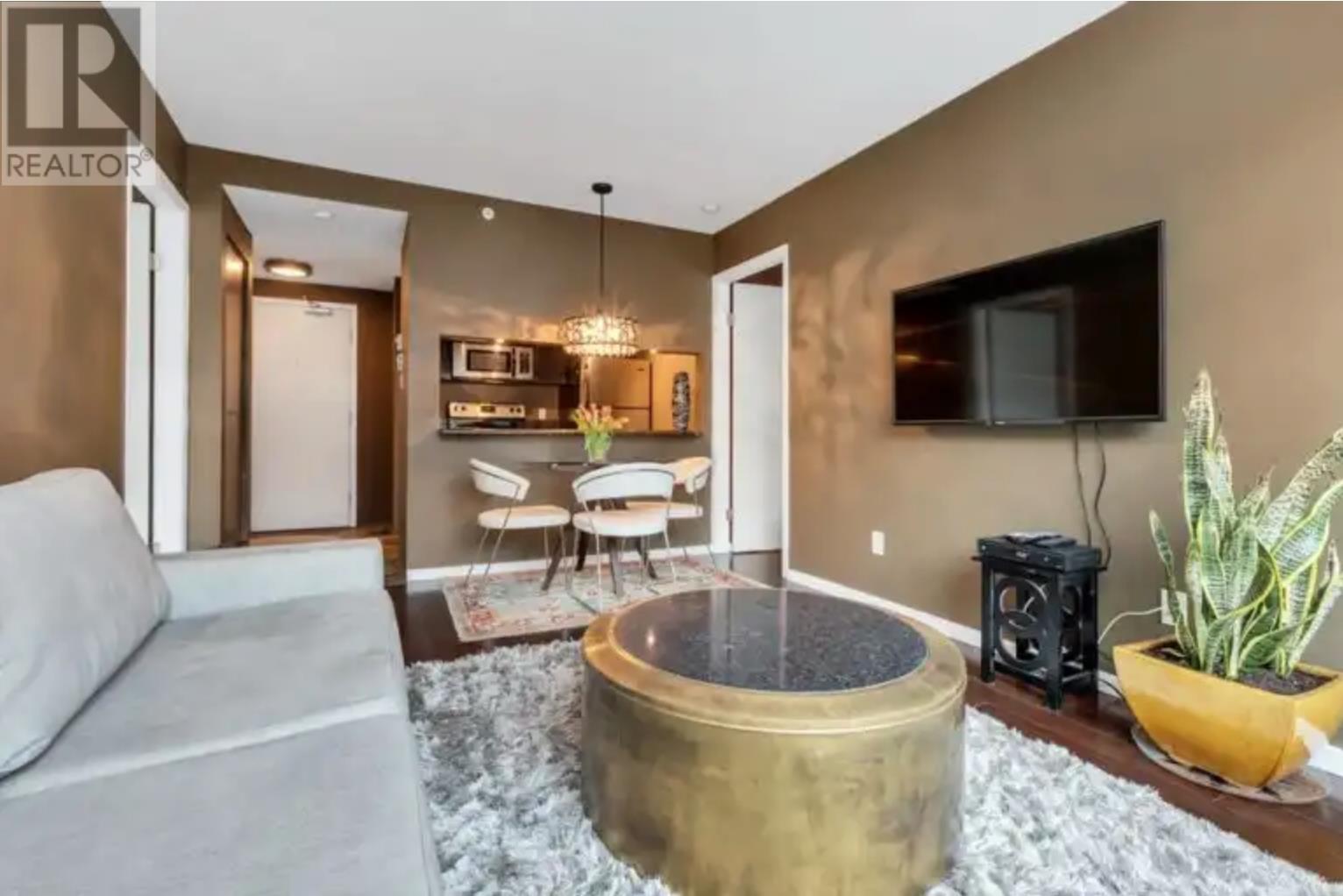 438 Seymour Street, Vancouver, British Columbia  V6B 6H4 - Photo 2 - R2809076