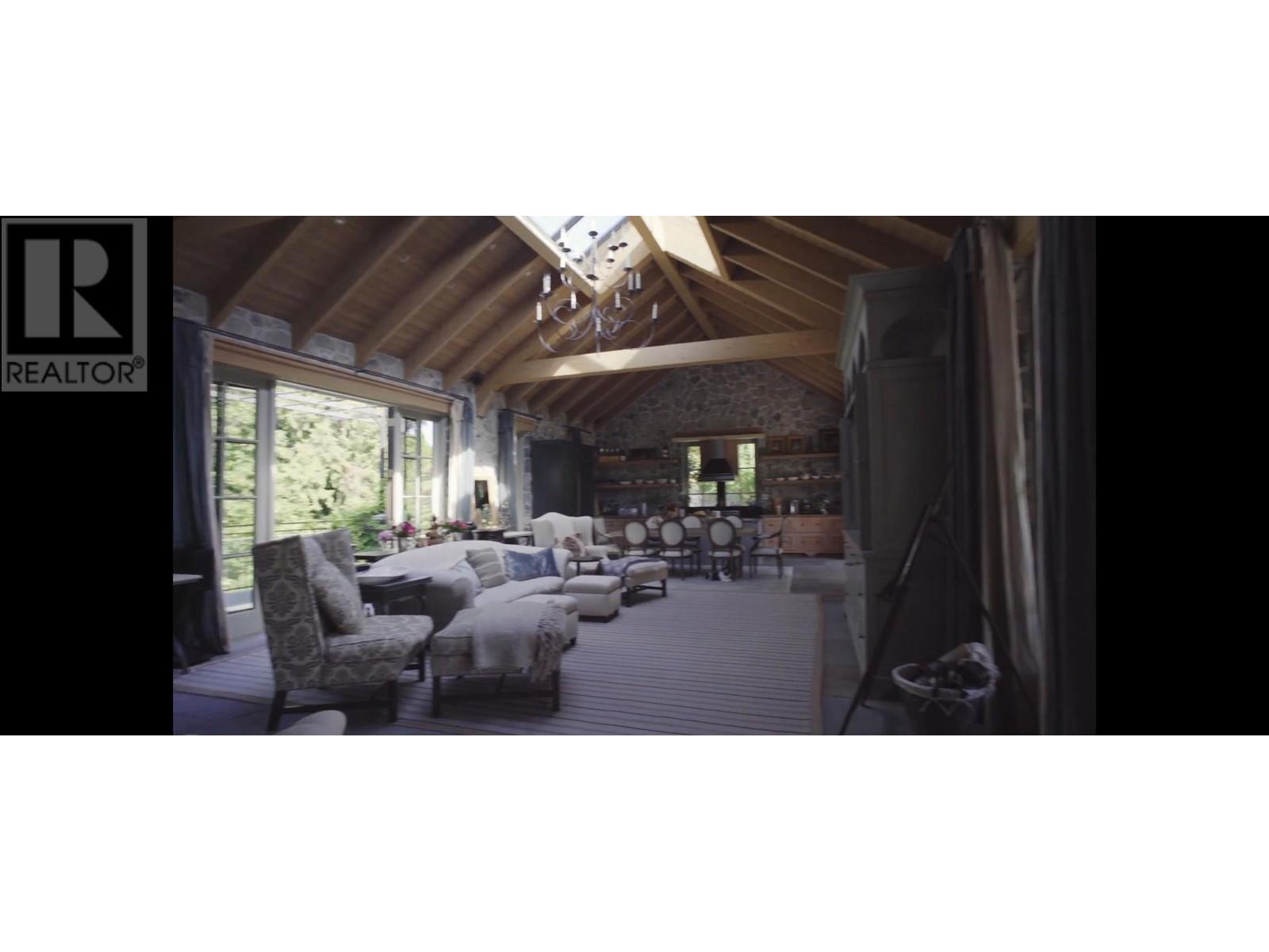 1890 Sw Marine Drive, Vancouver, British Columbia  V6P 6B2 - Photo 3 - R2808709