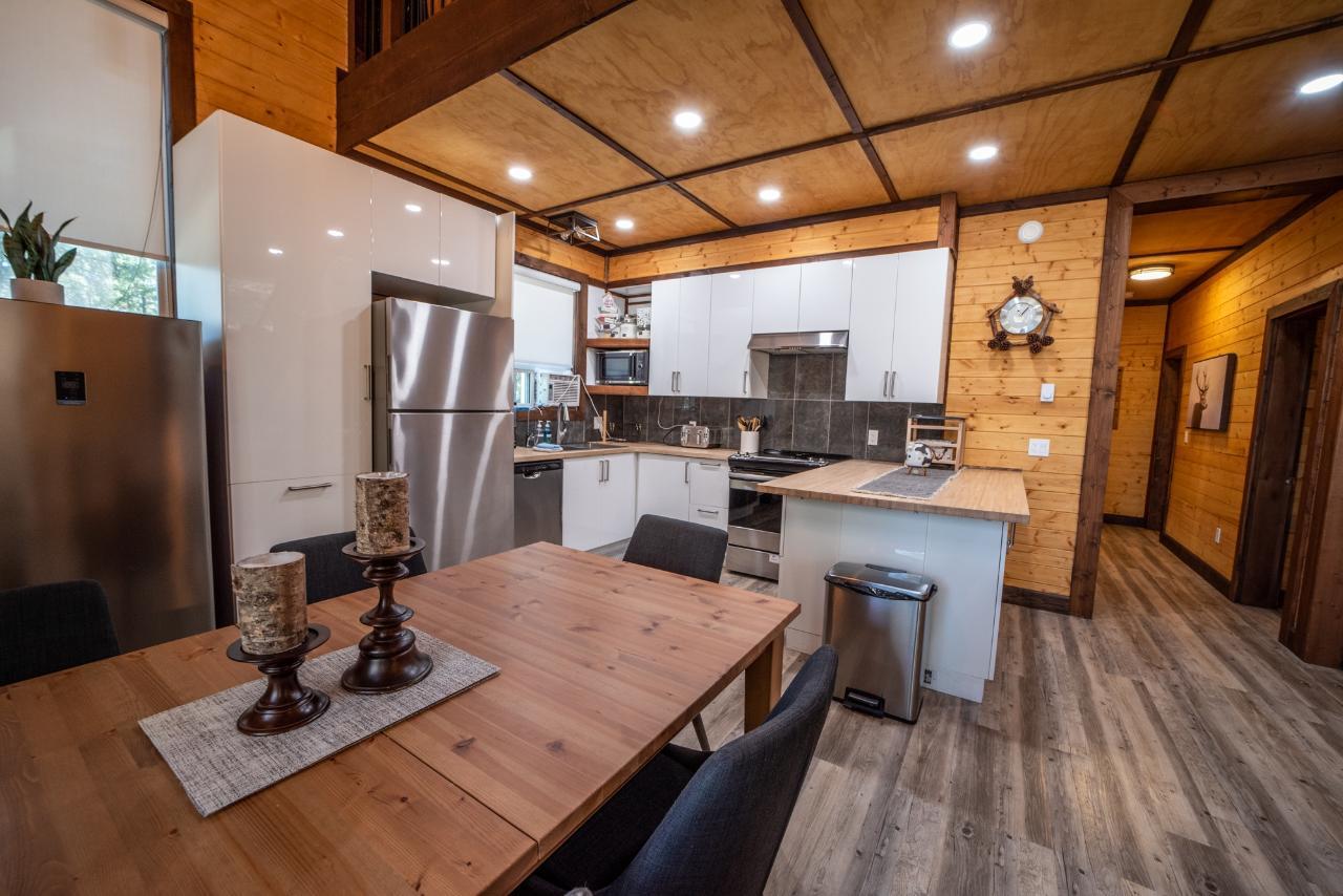 6392 Osprey Landing View, Wardner, British Columbia  V0B 1J0 - Photo 14 - 2472867