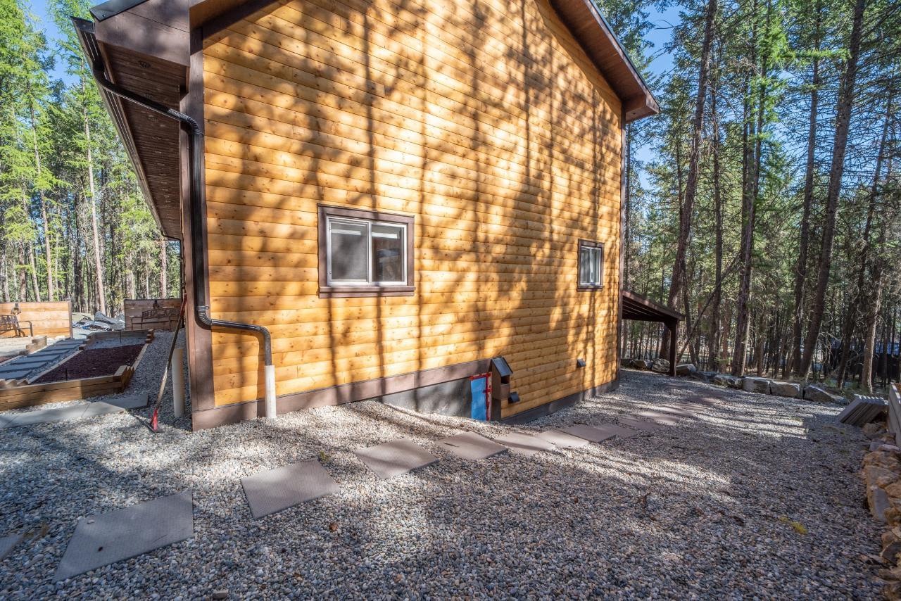 6392 Osprey Landing View, Wardner, British Columbia  V0B 1J0 - Photo 9 - 2472867