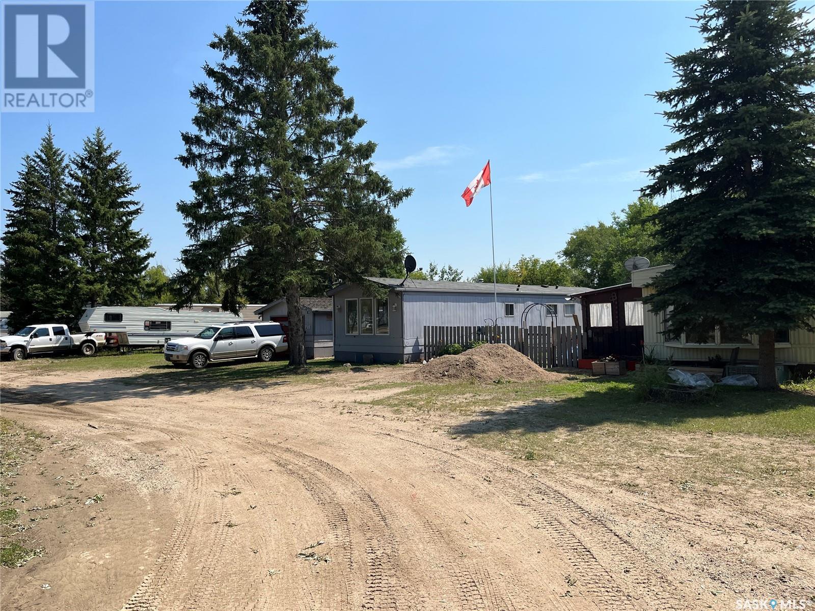 Sunnyside Mobile Home Park, Buckland Rm No. 491, Saskatchewan  S6V 5R3 - Photo 3 - SK939328