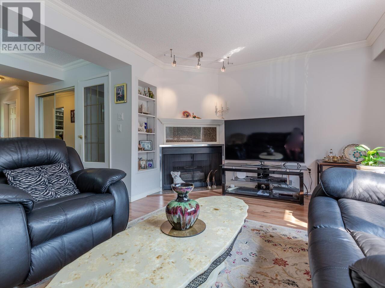 48 5330 Broadway, Burnaby, British Columbia  V5B 2X7 - Photo 4 - R2809181