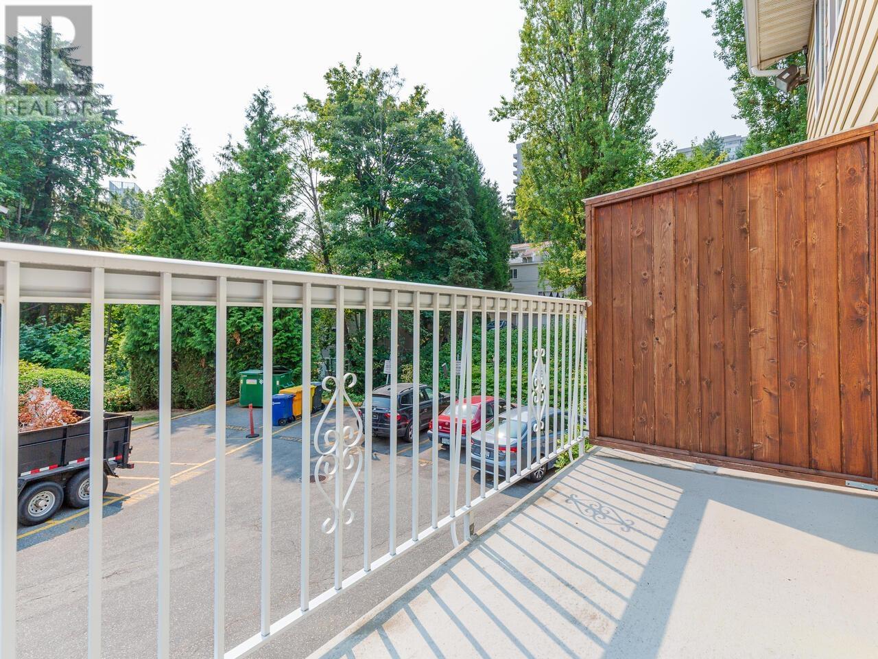 48 5330 Broadway, Burnaby, British Columbia  V5B 2X7 - Photo 6 - R2809181