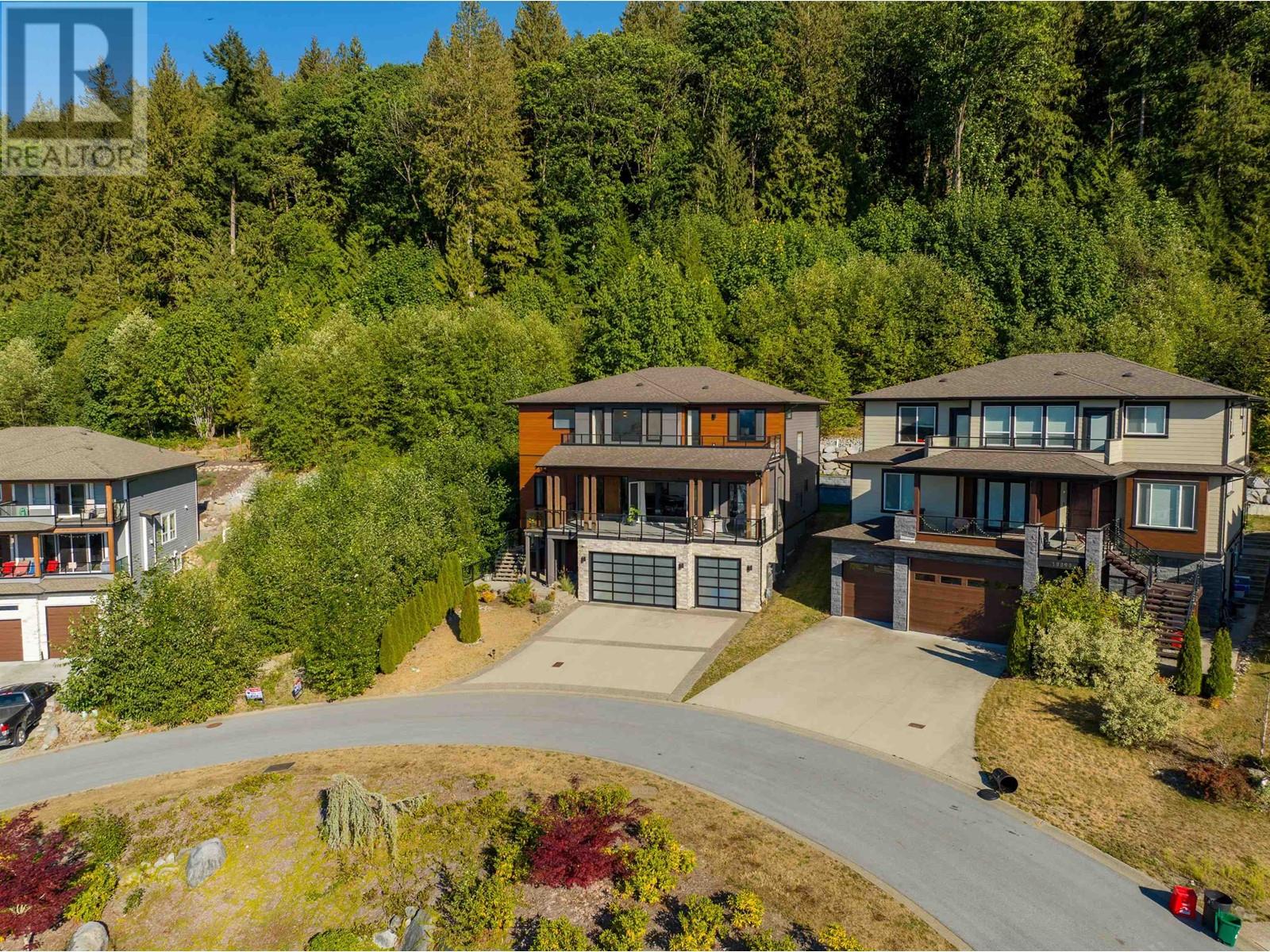 10900 Carmichael Street, Maple Ridge, British Columbia  V2W 0H3 - Photo 39 - R2809221