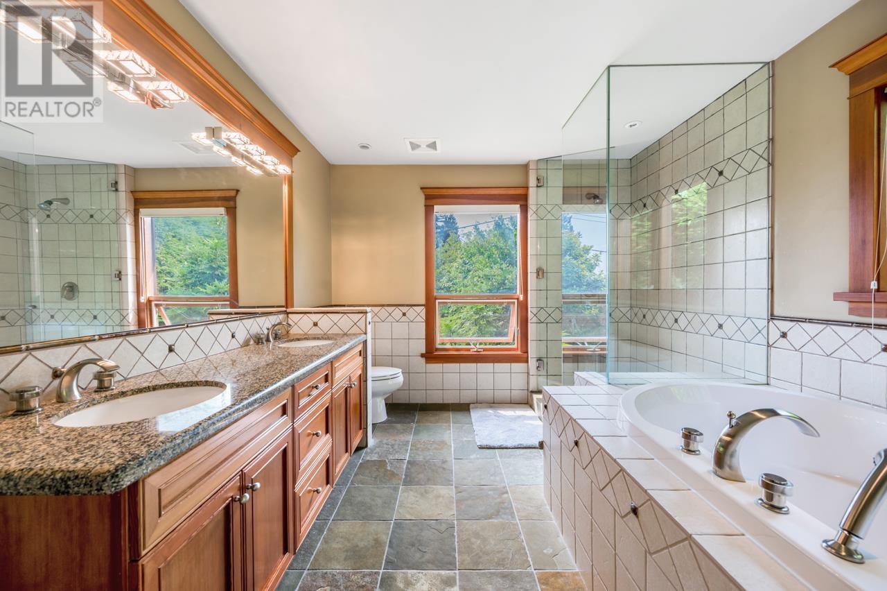 1806 St. Denis Road, West Vancouver, British Columbia  V7V 3W5 - Photo 7 - R2809033