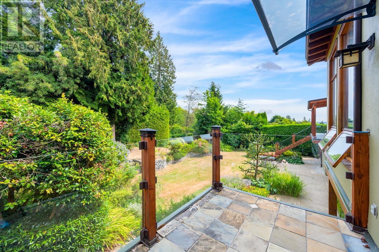 1806 St. Denis Road, West Vancouver, British Columbia  V7V 3W5 - Photo 8 - R2809033