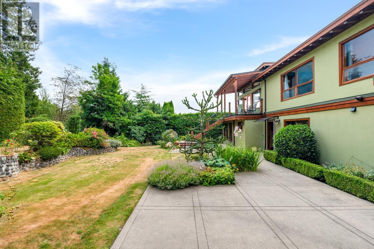 1806 St. Denis Road, West Vancouver, British Columbia  V7V 3W5 - Photo 37 - R2809033