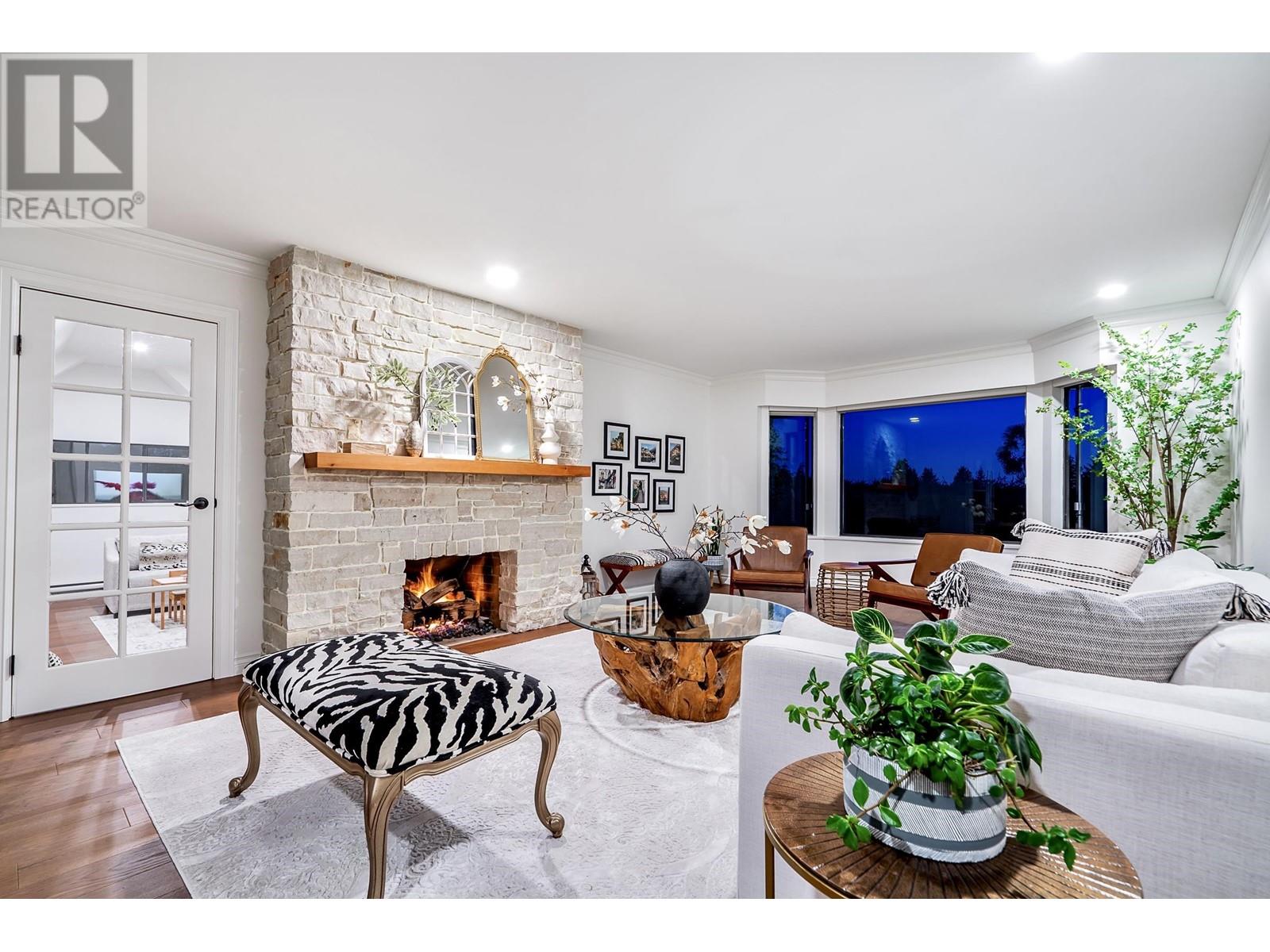 3047 Spencer Close, West Vancouver, British Columbia  V7V 4R8 - Photo 4 - R2806252