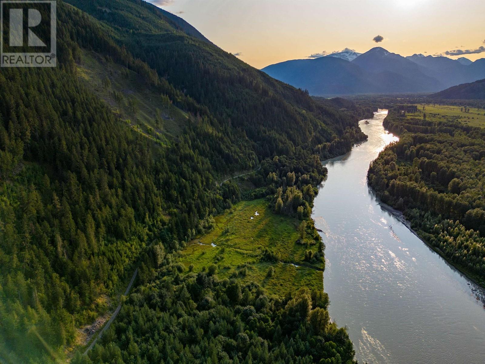 Dl5148 Pemberton Waterfront, Pemberton, British Columbia  V0N 2L0 - Photo 8 - R2796460