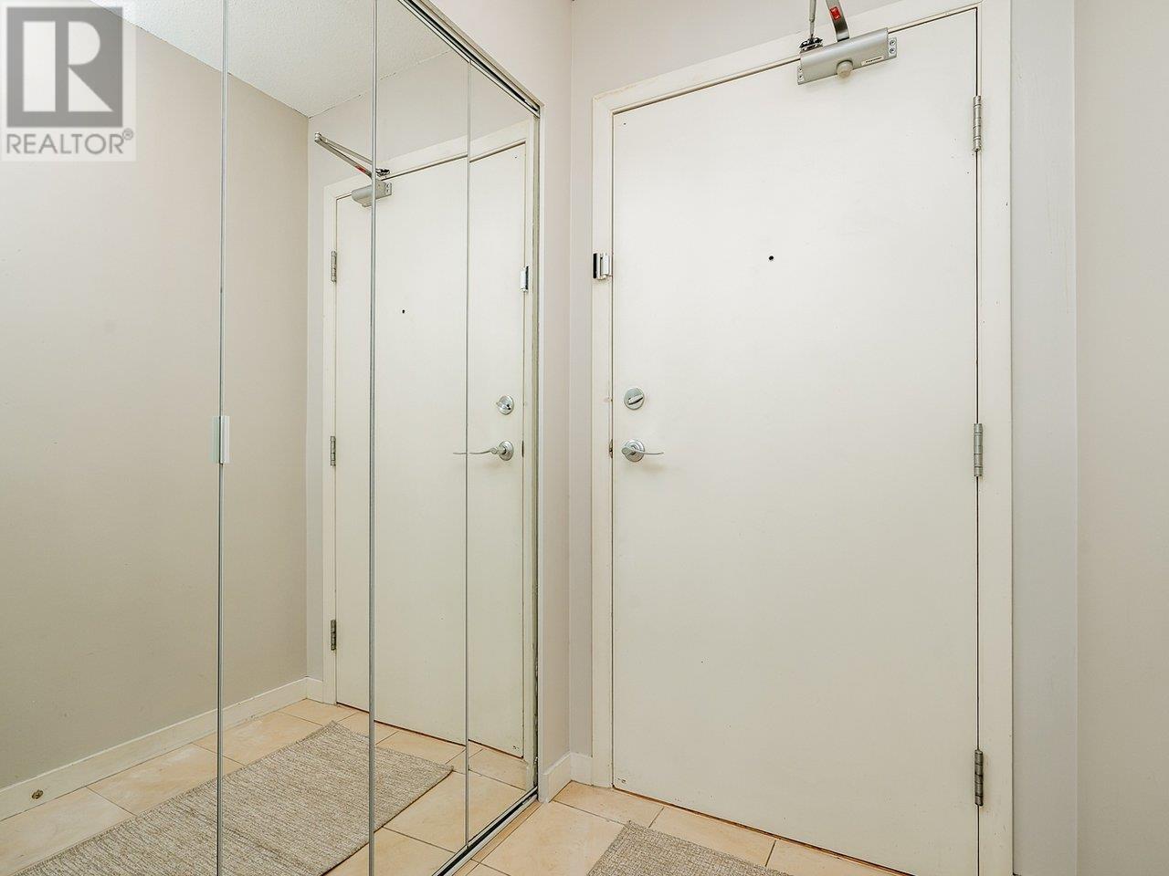 1203 193 Aquarius Mews, Vancouver, British Columbia  V6Z 2Z2 - Photo 4 - R2809239