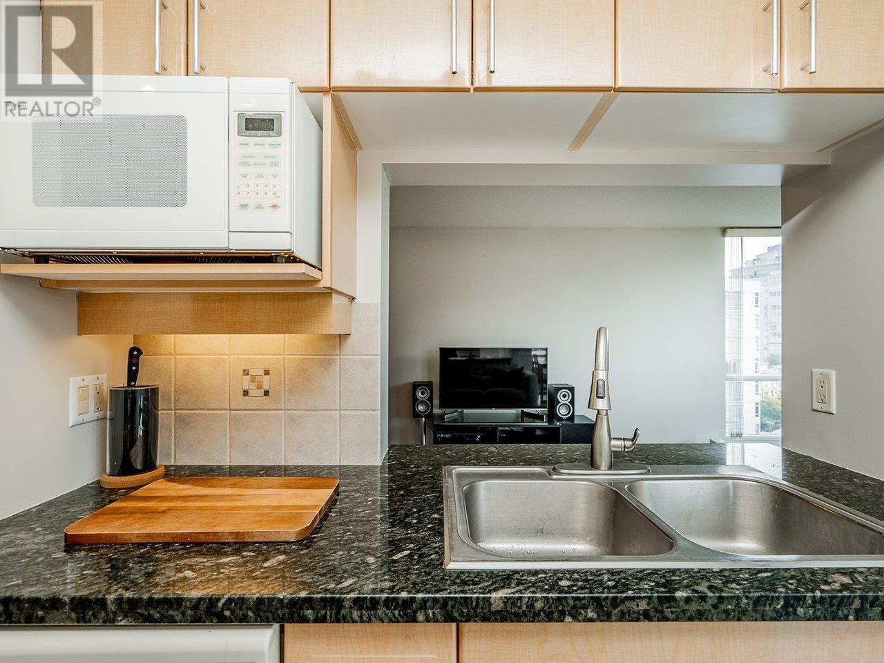 1203 193 Aquarius Mews, Vancouver, British Columbia  V6Z 2Z2 - Photo 13 - R2809239