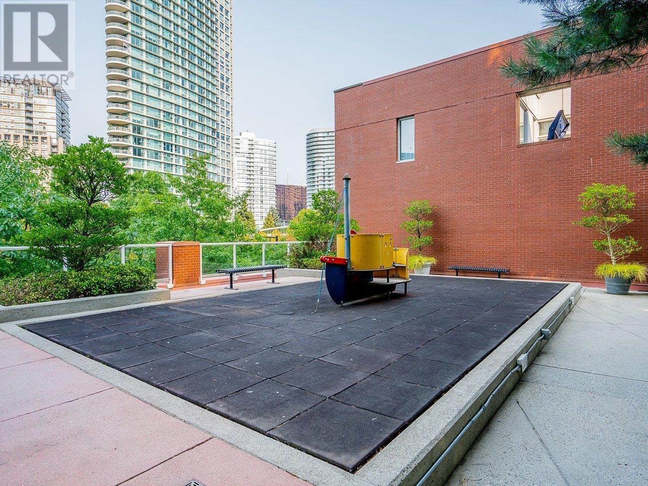 1203 193 Aquarius Mews, Vancouver, British Columbia  V6Z 2Z2 - Photo 31 - R2809239