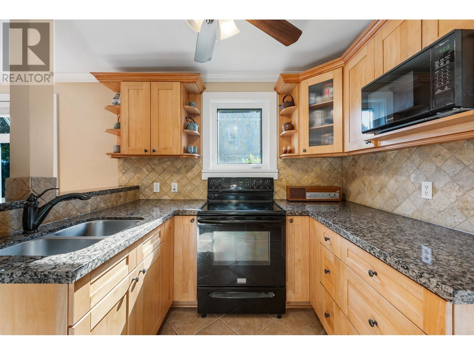 4806 48 Avenue, Delta, British Columbia  V4K 1V1 - Photo 15 - R2808839