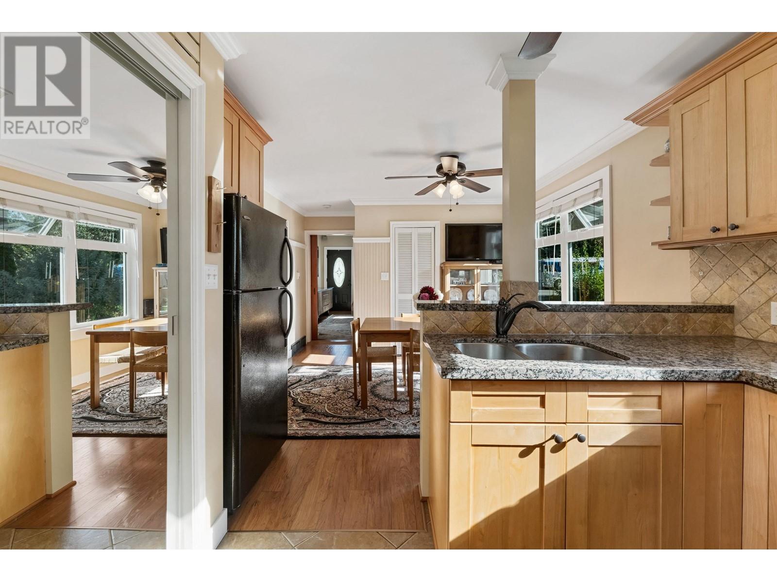 4806 48 Avenue, Delta, British Columbia  V4K 1V1 - Photo 17 - R2808839