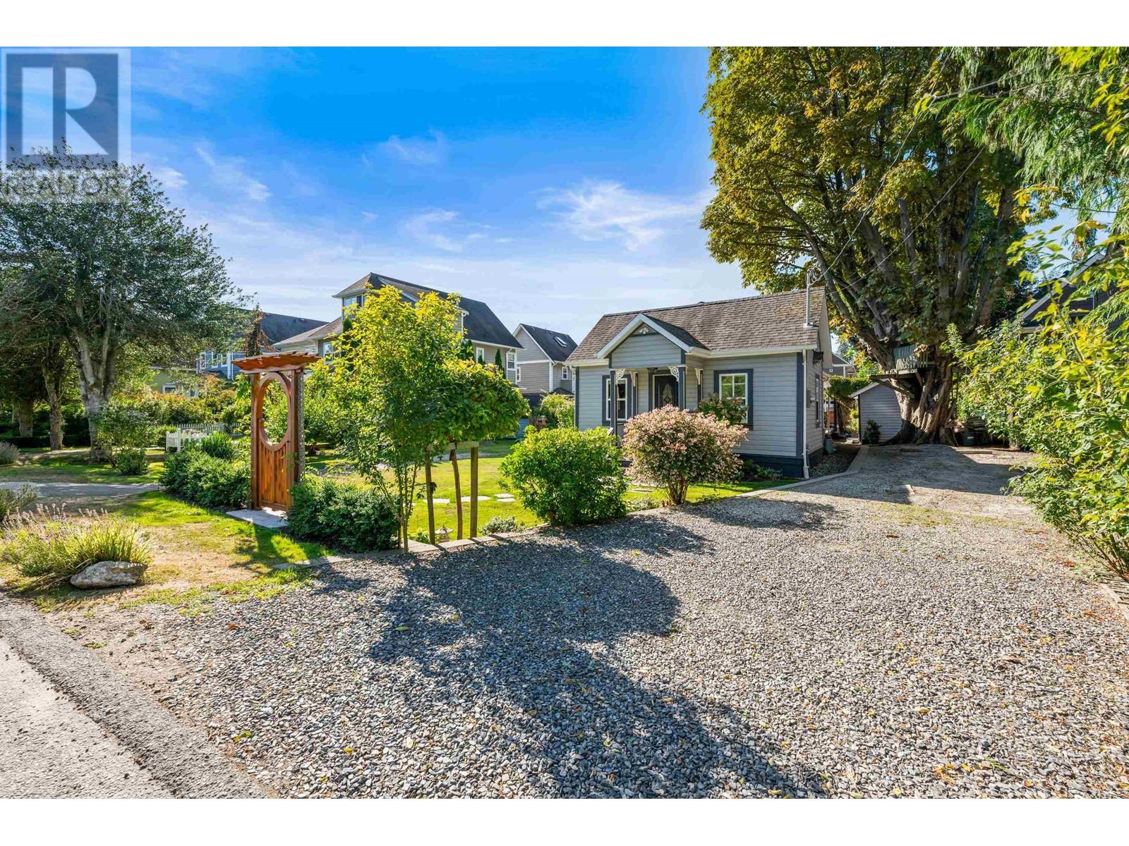 4806 48 Avenue, Delta, British Columbia  V4K 1V1 - Photo 4 - R2808839
