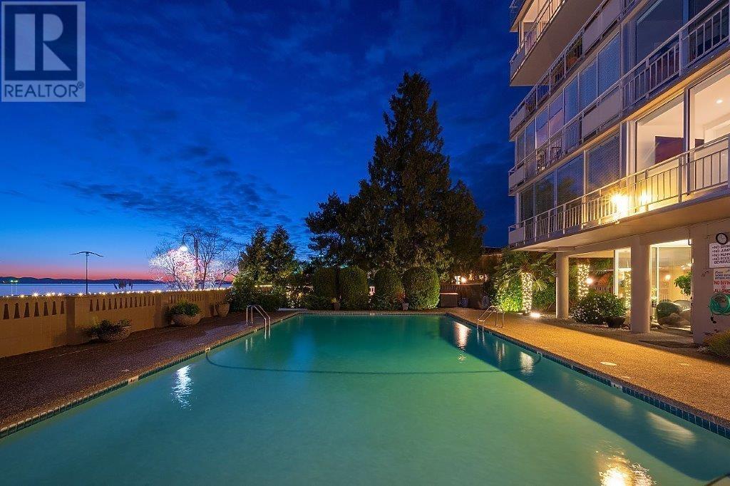 1201 150 24th Street, West Vancouver, British Columbia  V7V 4G8 - Photo 3 - R2809333