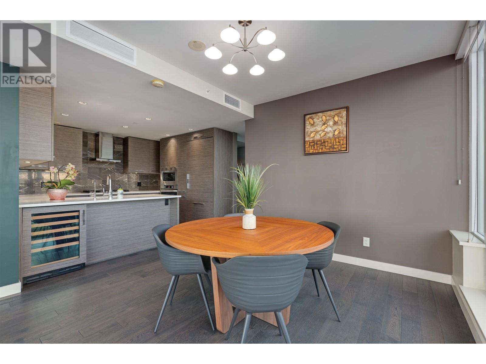 1801 7488 Lansdowne Road, Richmond, British Columbia  V7C 0B9 - Photo 4 - R2809279