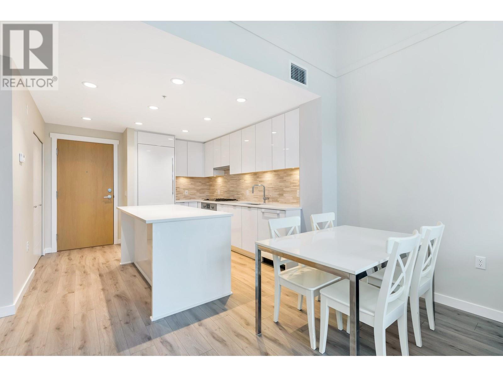 513 9233 Odlin Road, Richmond, British Columbia  V6X 0V4 - Photo 3 - R2809356