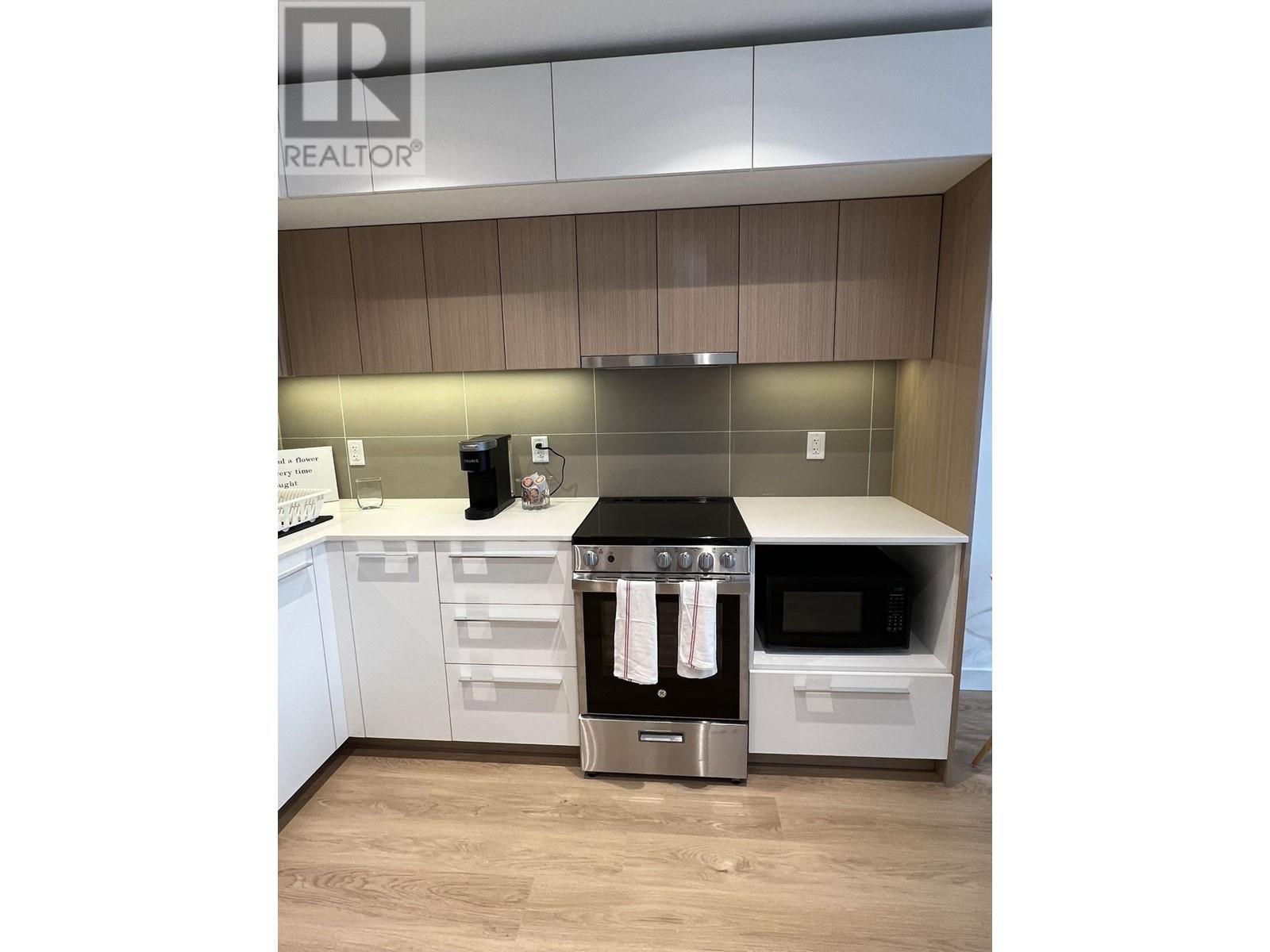 213 9888 University Crescent, Burnaby, British Columbia  V5A 0G4 - Photo 9 - R2809367