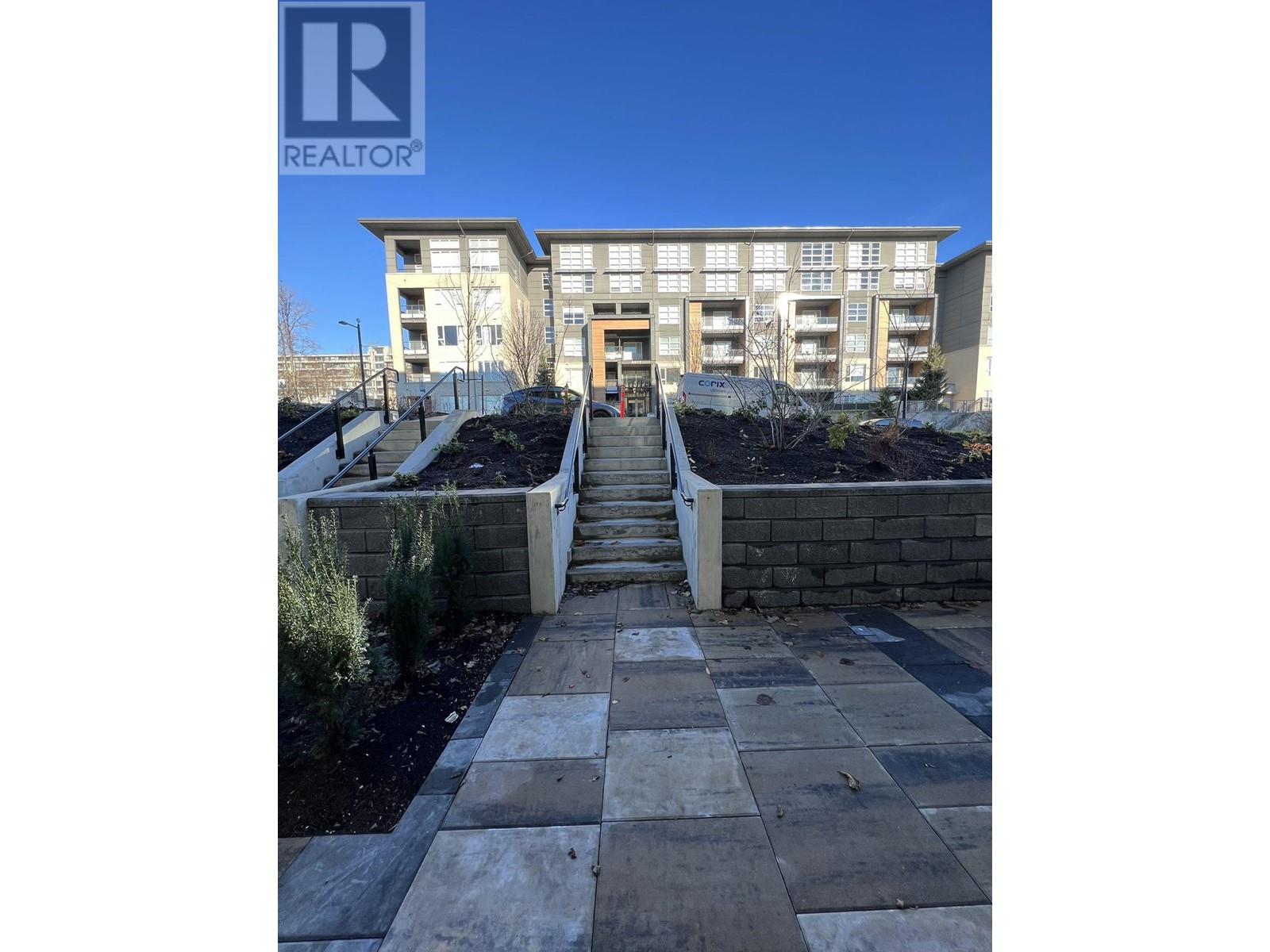 213 9888 University Crescent, Burnaby, British Columbia  V5A 0G4 - Photo 3 - R2809367