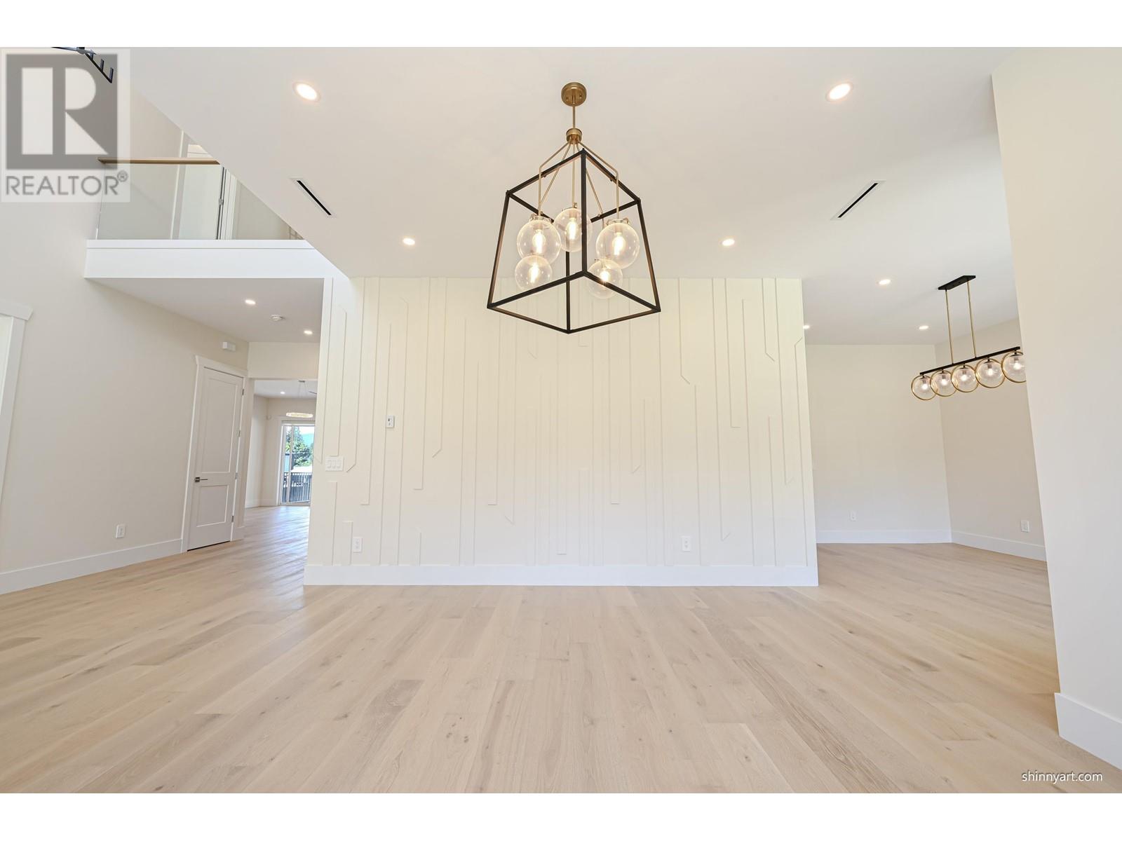 897 Cottonwood Avenue, Coquitlam, British Columbia  V3J 2S9 - Photo 13 - R2804717