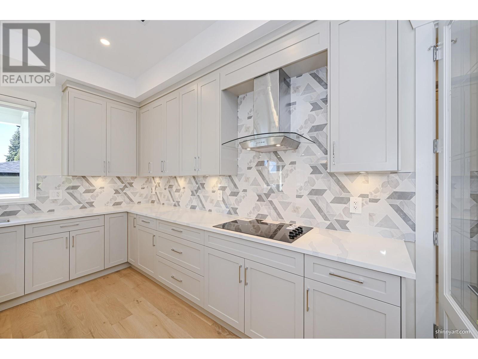 897 Cottonwood Avenue, Coquitlam, British Columbia  V3J 2S9 - Photo 7 - R2804717