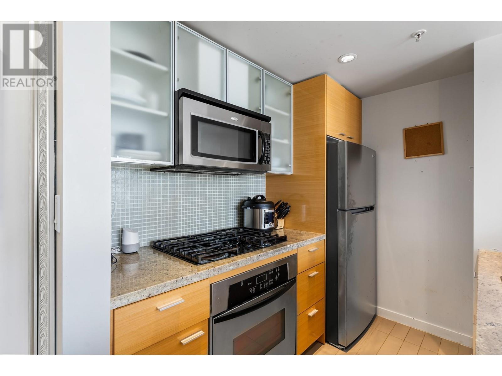 2501 33 Smithe Street, Vancouver, British Columbia  V6B 0B5 - Photo 7 - R2787304