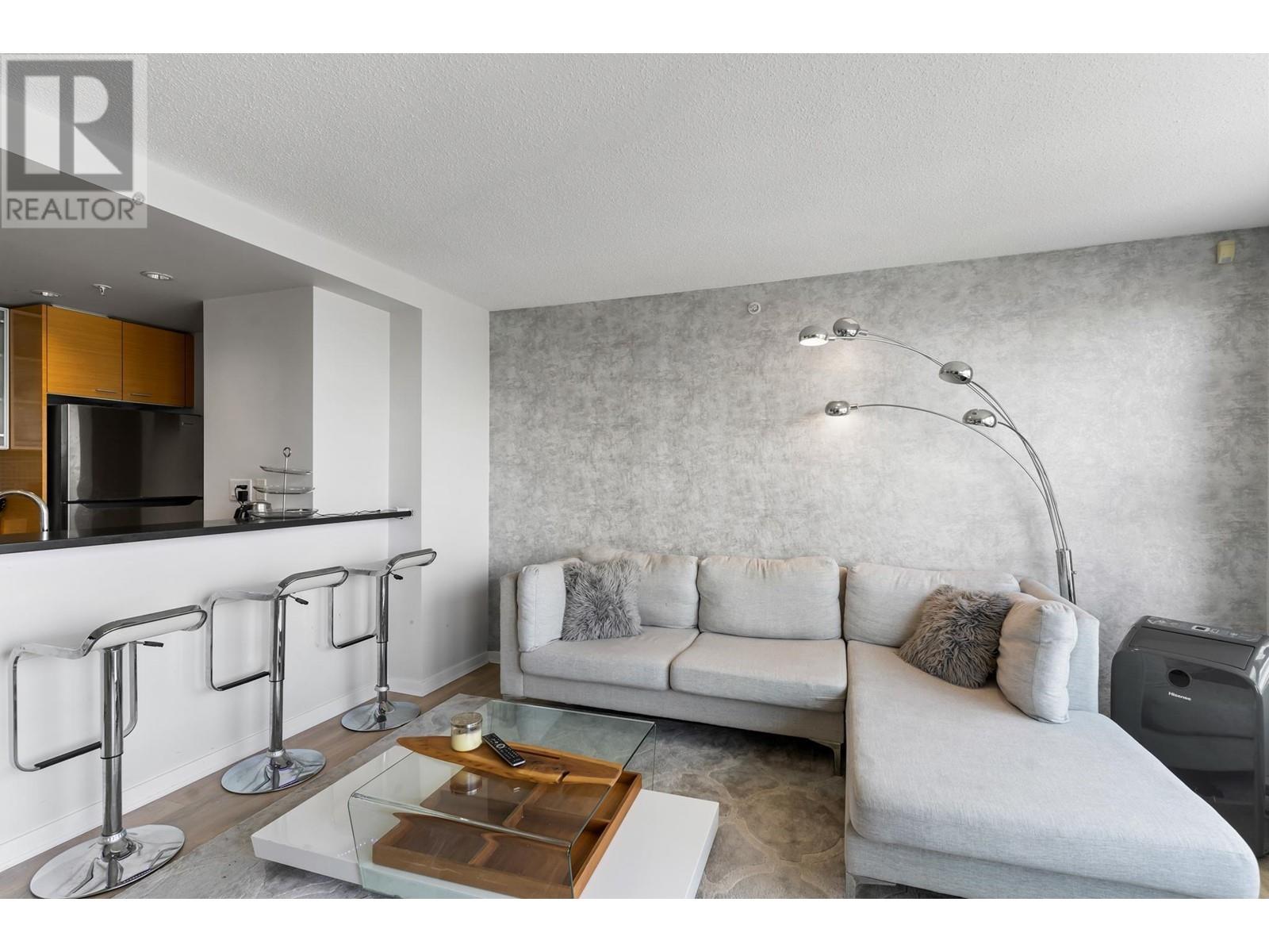2501 33 Smithe Street, Vancouver, British Columbia  V6B 0B5 - Photo 10 - R2787304
