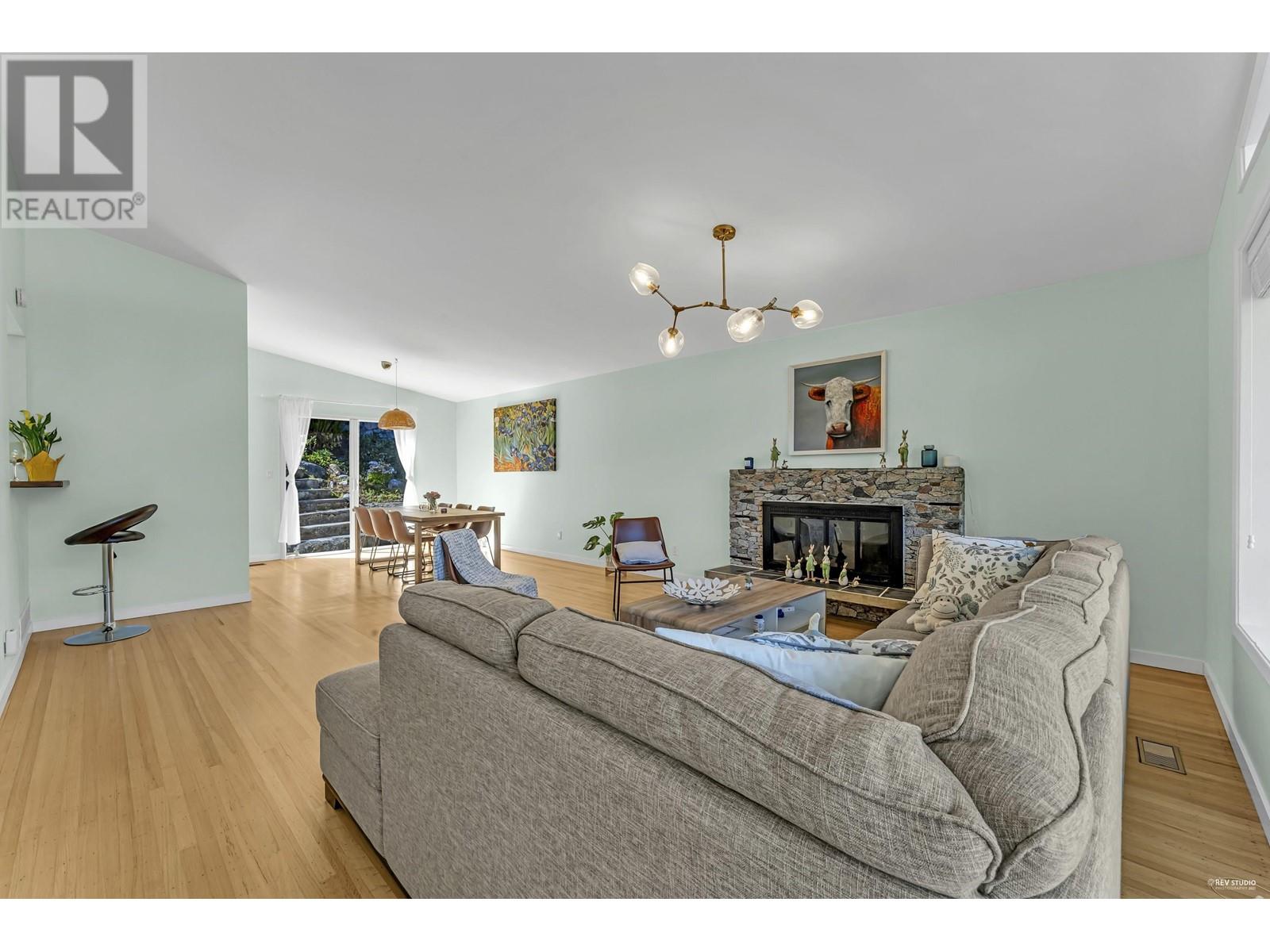 569 St Giles Road, West Vancouver, British Columbia  V7S 1L7 - Photo 4 - R2808416