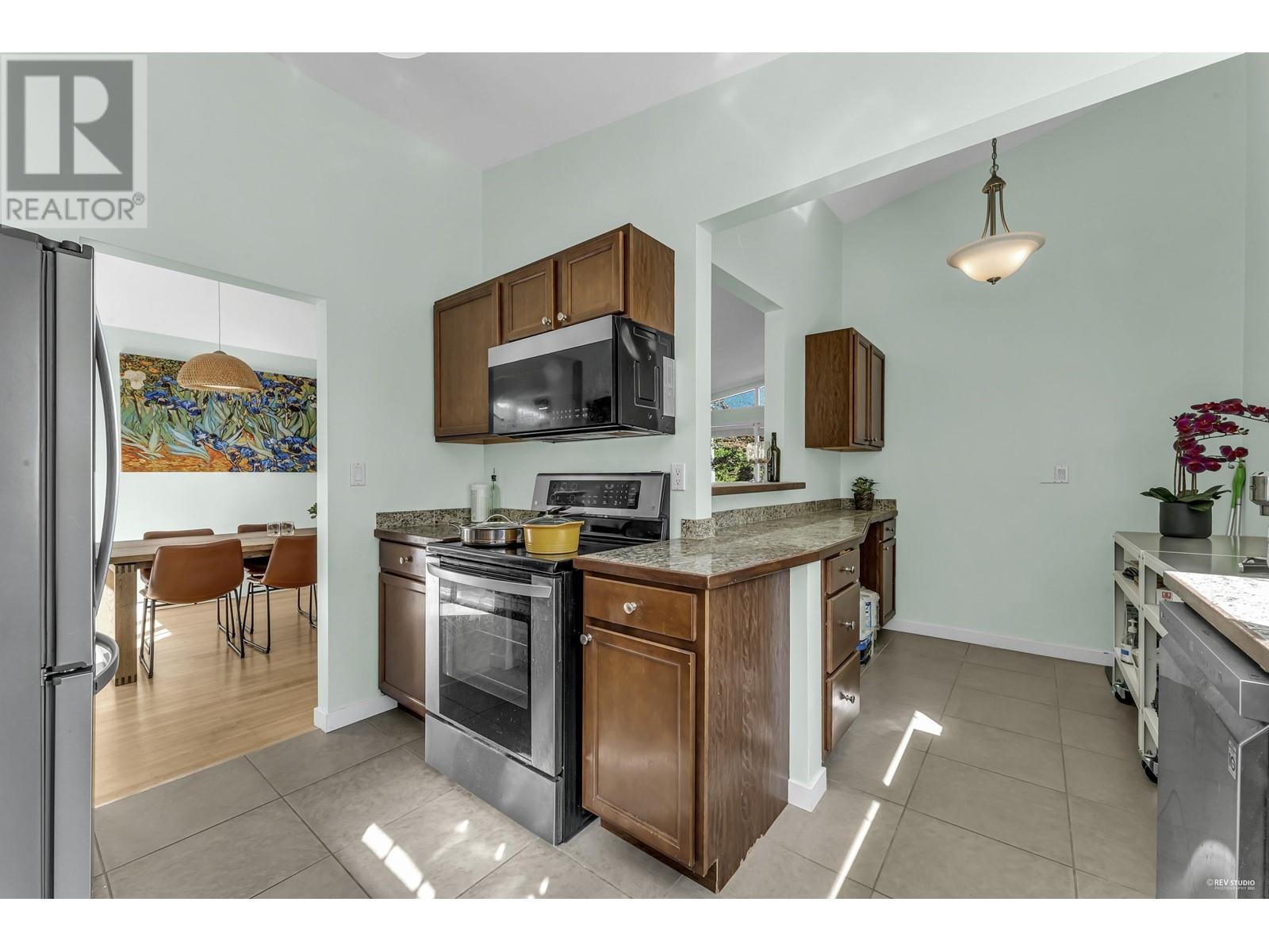 569 St Giles Road, West Vancouver, British Columbia  V7S 1L7 - Photo 15 - R2808416