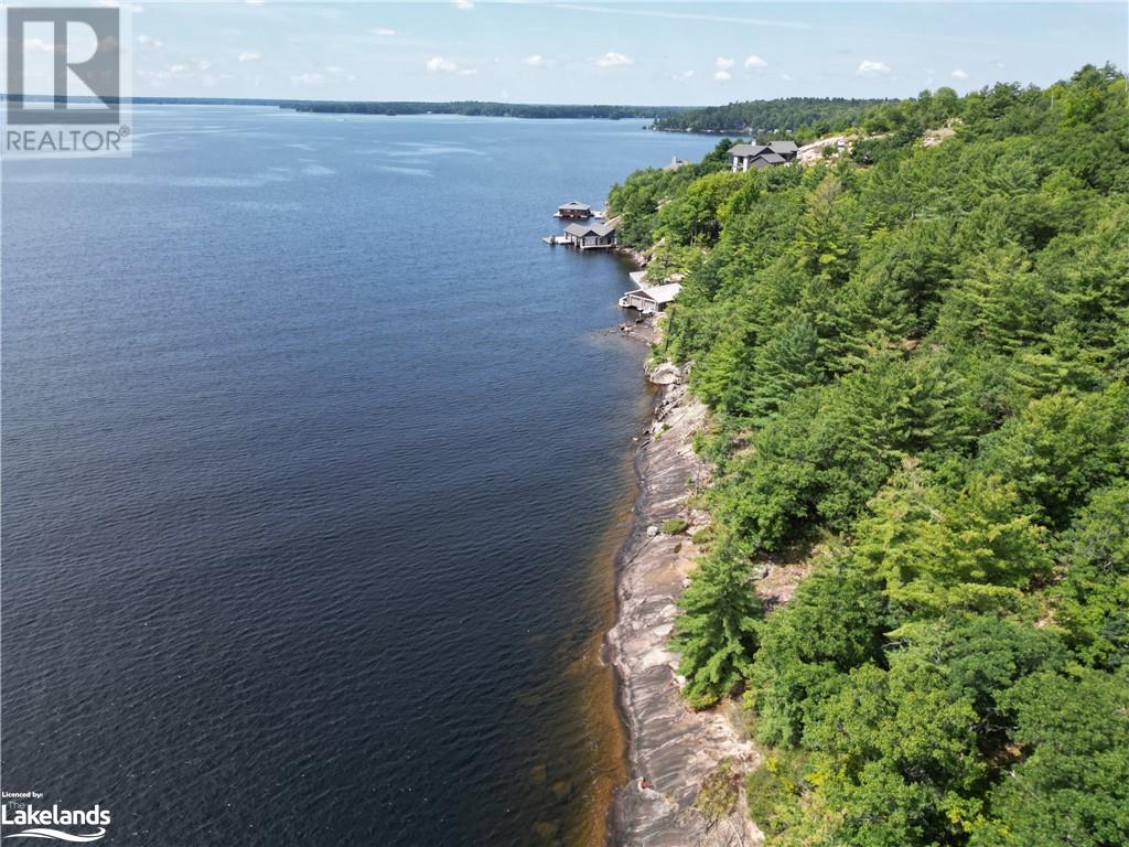 1091 Strawberry Lane, Bracebridge, Ontario  P1L 1X2 - Photo 3 - 40473021