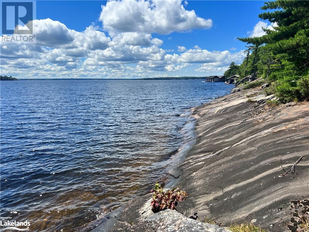 1091 Strawberry Lane, Bracebridge, Ontario  P1L 1X2 - Photo 4 - 40473021