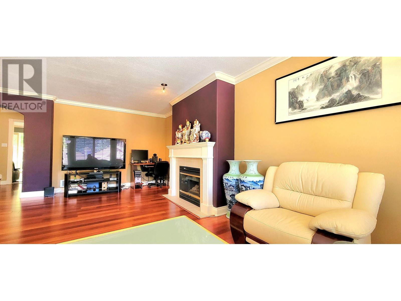 9 3405 Plateau Boulevard, Coquitlam, British Columbia  V3E 3L7 - Photo 6 - R2796520