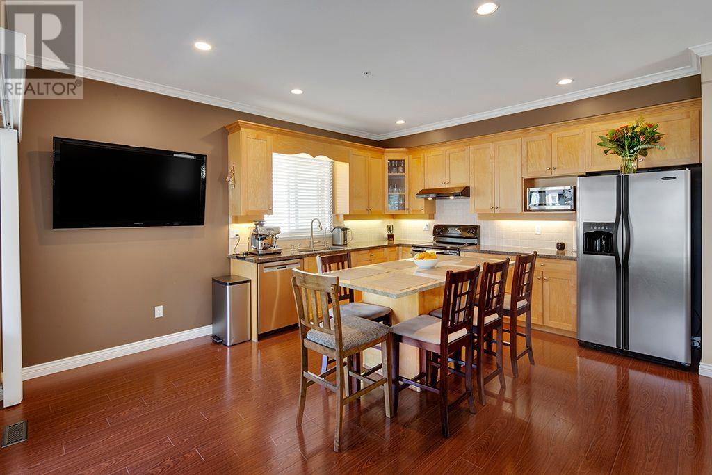 11823 191a Street, Pitt Meadows, British Columbia  V3Y 0A4 - Photo 10 - R2809449