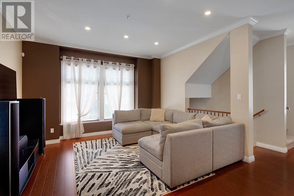 11823 191a Street, Pitt Meadows, British Columbia  V3Y 0A4 - Photo 13 - R2809449