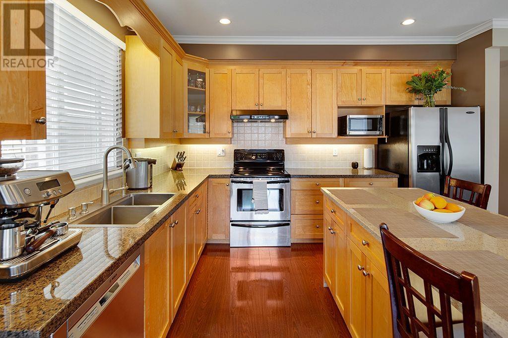 11823 191a Street, Pitt Meadows, British Columbia  V3Y 0A4 - Photo 8 - R2809449