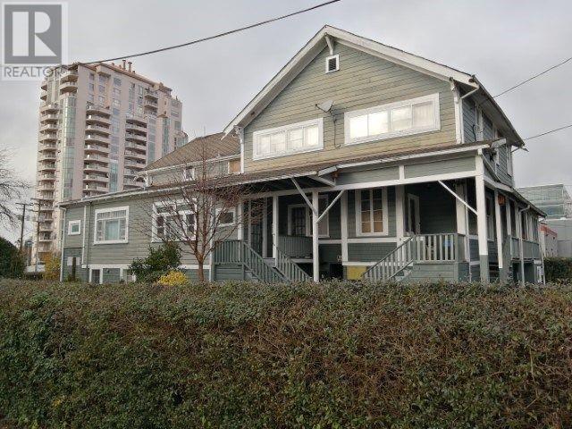 423 Sixth Street, New Westminster, British Columbia  V3L 3B1 - Photo 2 - C8053819