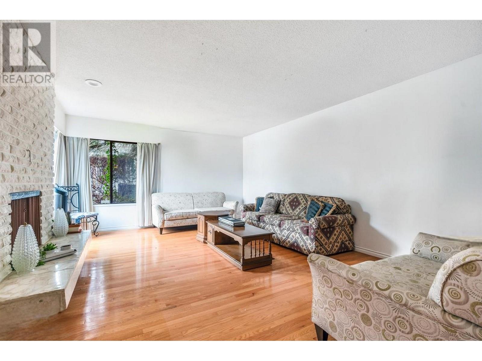 1292 W 38th Avenue, Vancouver, British Columbia  V6M 1R1 - Photo 3 - R2806718