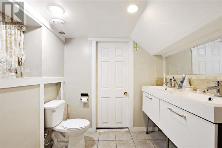 2372 Nanaimo Street, Vancouver, British Columbia  V5N 5E3 - Photo 14 - R2786278