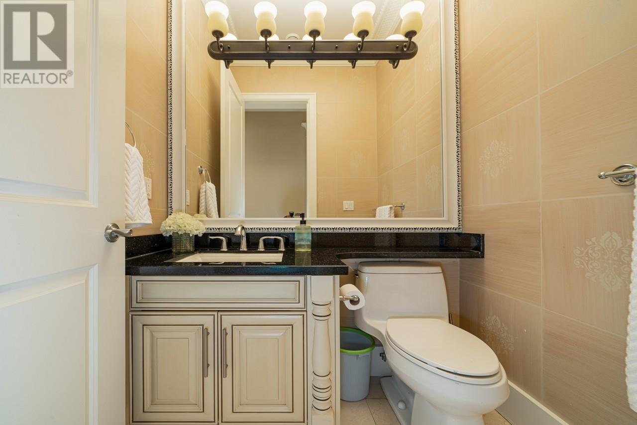 Listing Picture 16 of 34 : 6391 CLEMATIS DRIVE, Richmond / 烈治文 - 魯藝地產 Yvonne Lu Group - MLS Medallion Club Member