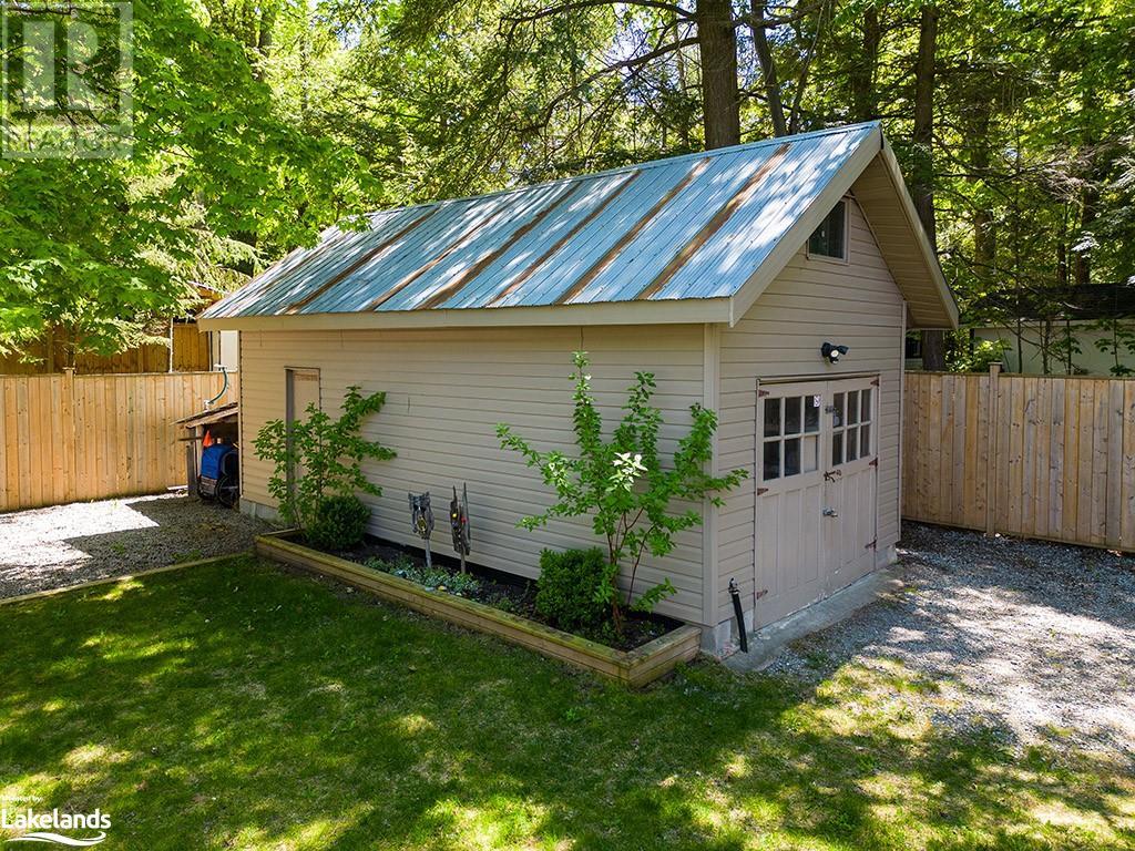 5 Bells Park Road, Wasaga Beach, Ontario  L9Z 2X2 - Photo 13 - 40473228