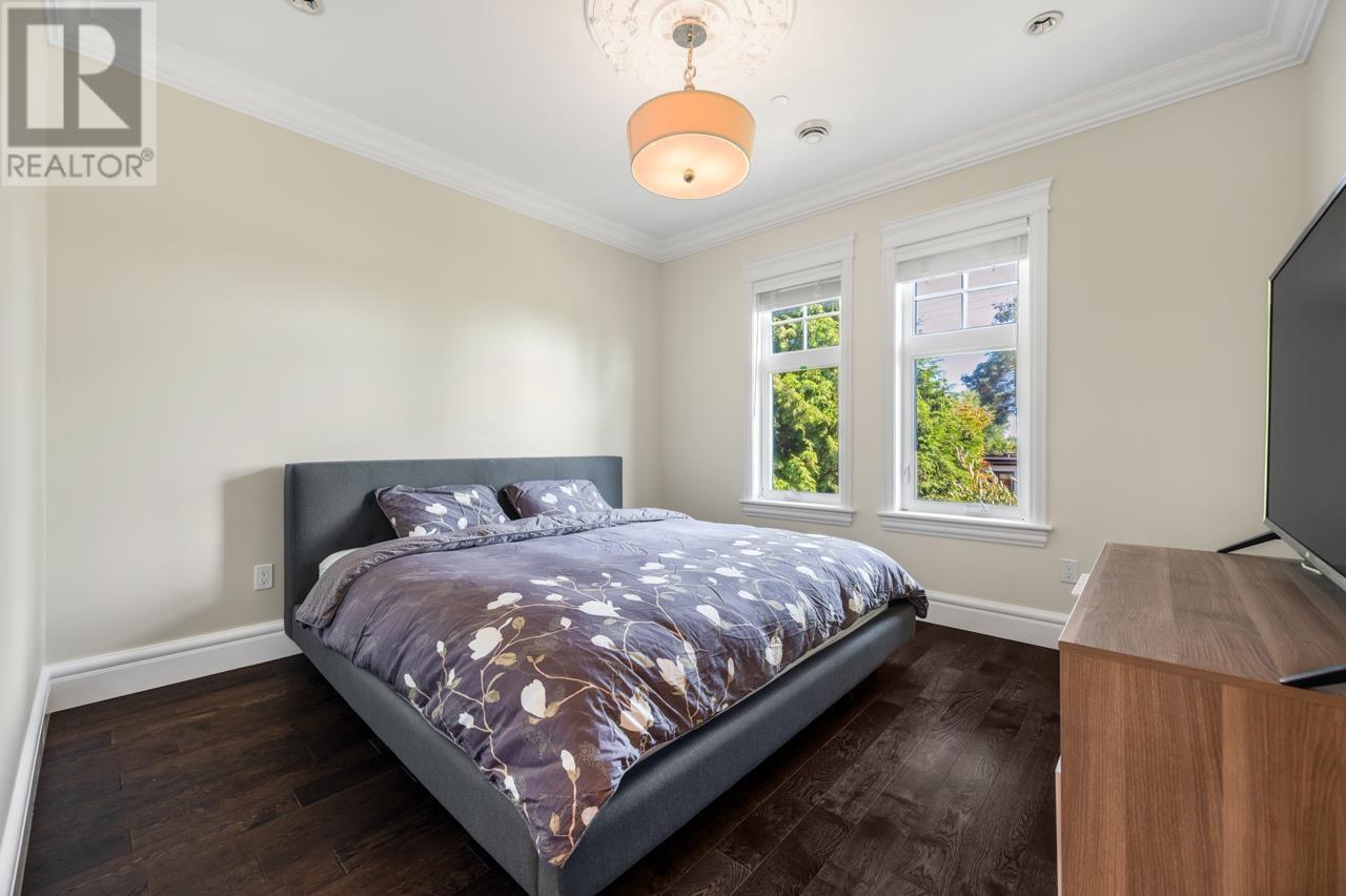 738 W 54th Avenue, Vancouver, British Columbia  V6P 1M4 - Photo 25 - R2808288