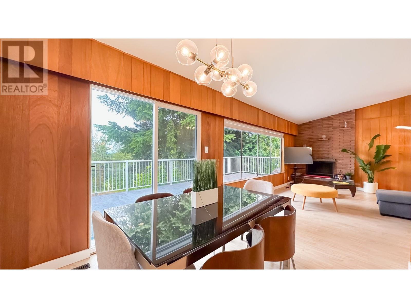6451 Marine Drive, Burnaby, British Columbia  V3N 2Y5 - Photo 12 - R2809018